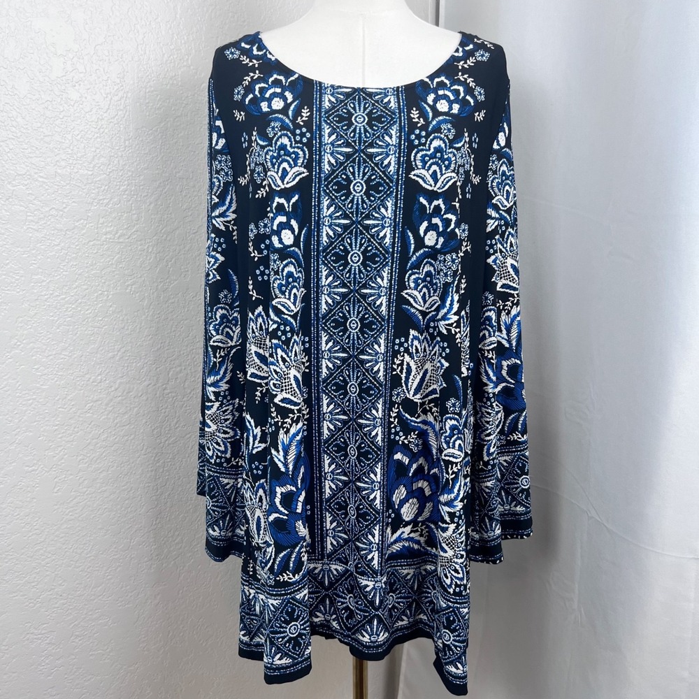 Roz & Ali Top Womens‎ 2X Blue Black Paisley Liquid Knit Stretch Boho Flowy